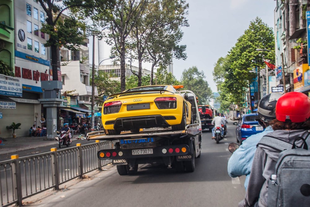 Cứu hộ ô-tô thành phố Hồ Chí Minh